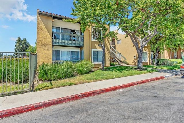 17195 W Bernardo Dr 206, San Diego, CA 92127