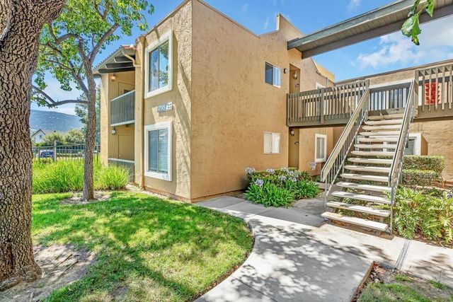 17195 W Bernardo Dr 206, San Diego, CA 92127