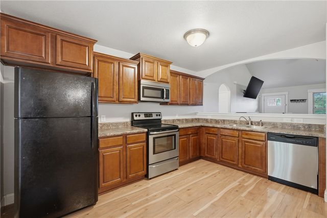 3991 Cottonwood Spring Cove, Springdale, AR 72762