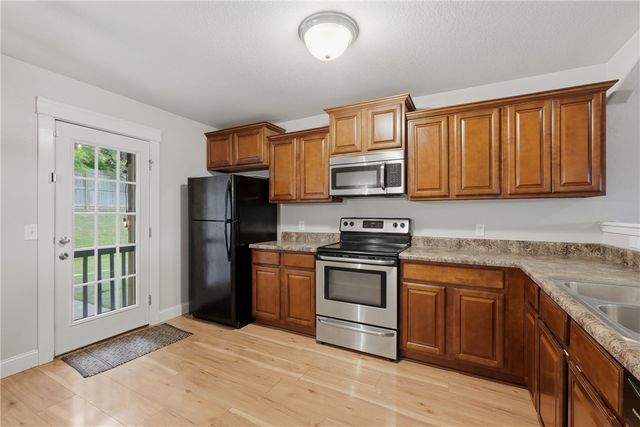 3991 Cottonwood Spring Cove, Springdale, AR 72762
