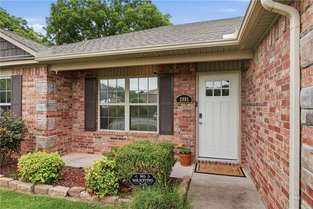 3991 Cottonwood Spring Cove, Springdale, AR 72762