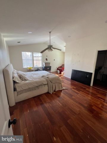 5715 BUTTERFIELD DR, Clinton, MD 20735