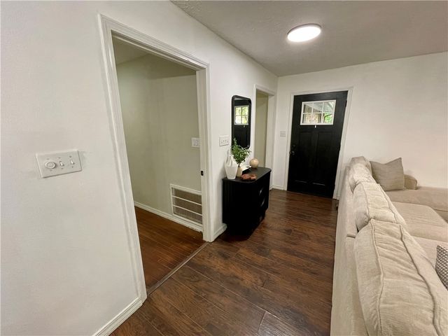 122 Royal Oaks Lane, Russellville, AR 72802