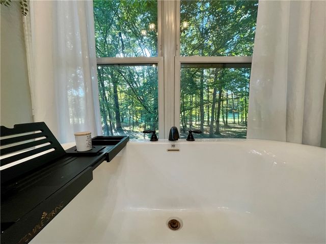 122 Royal Oaks Lane, Russellville, AR 72802