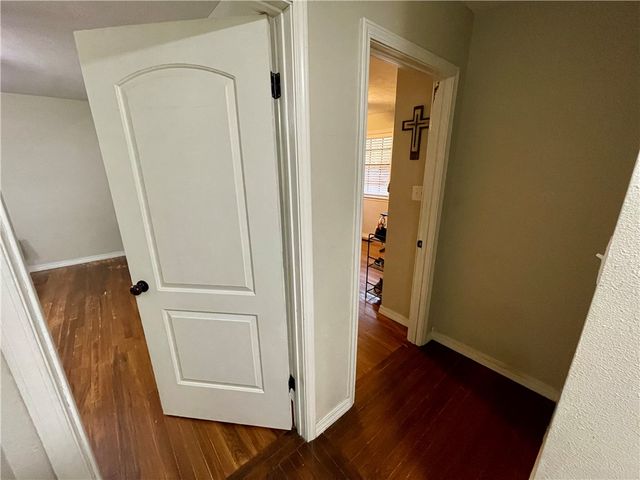 122 Royal Oaks Lane, Russellville, AR 72802