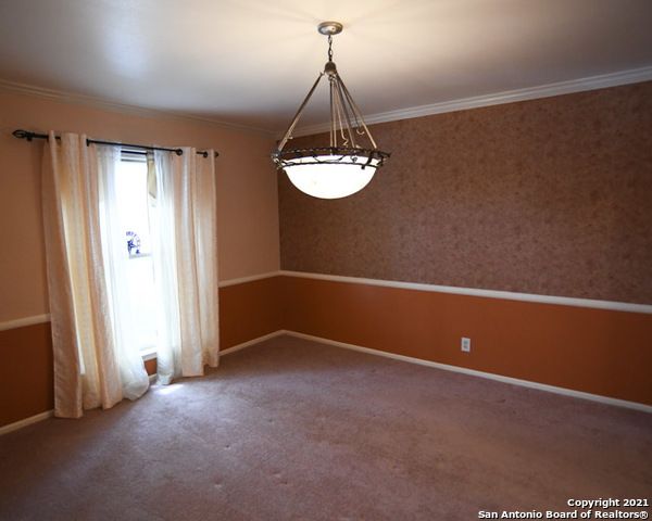 6207 Shady Brook, Windcrest, TX 78239