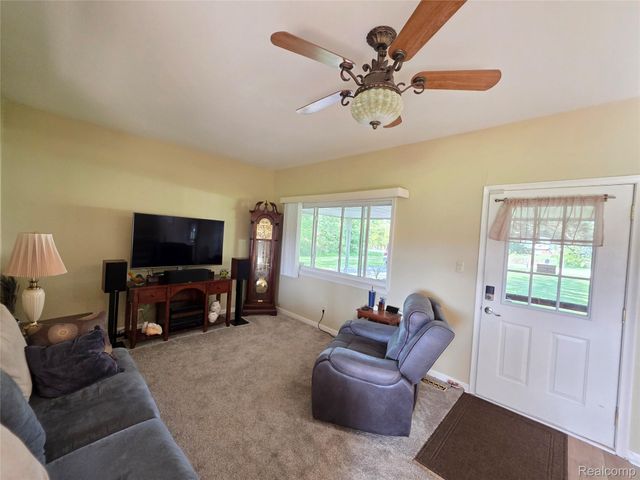 60885 Indian Trail, Ray Township, MI 48096