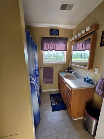 60885 Indian Trail, Ray Township, MI 48096