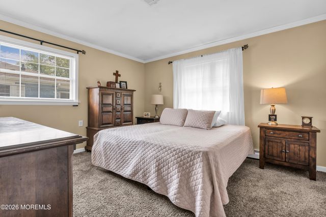101 Barbados Drive S, Toms River, NJ 08757