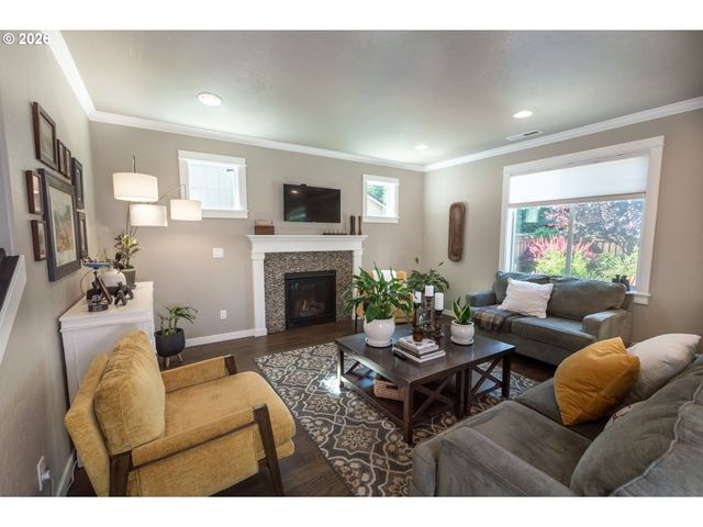 993 TYSON Ln, Eugene, OR 97404