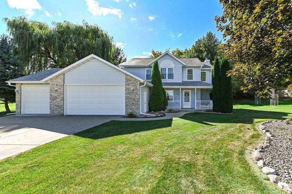 334 E Puerner STREET, Jefferson, WI 53549