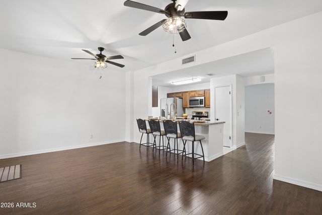 4114 E UNION HILLS Drive 1233, Phoenix, AZ 85050