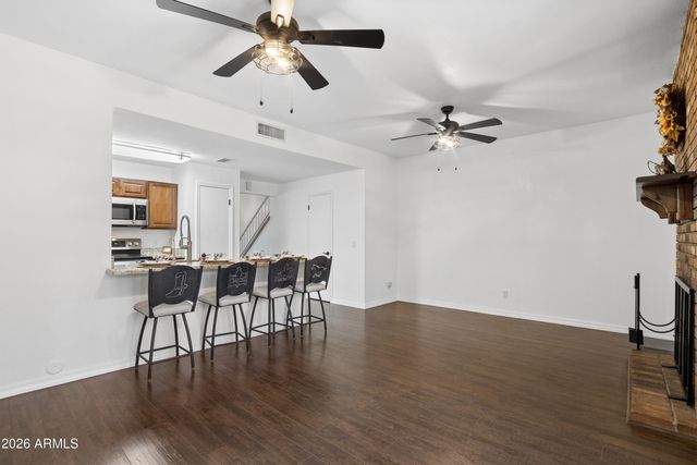 4114 E UNION HILLS Drive 1233, Phoenix, AZ 85050