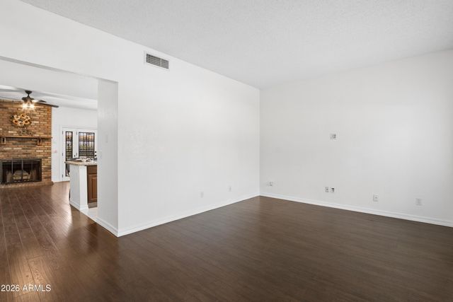 4114 E UNION HILLS Drive 1233, Phoenix, AZ 85050