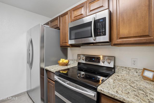 4114 E UNION HILLS Drive 1233, Phoenix, AZ 85050
