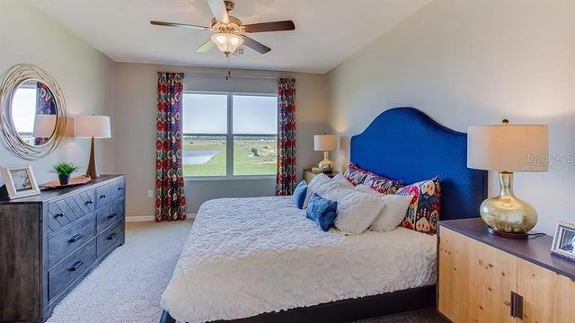 17214 HARVEST MOON WAY, Bradenton, FL 34211