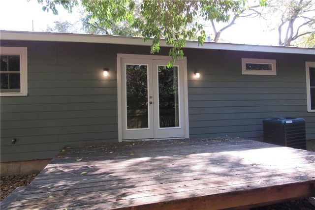 1900 Winsted LN, Austin, TX 78703