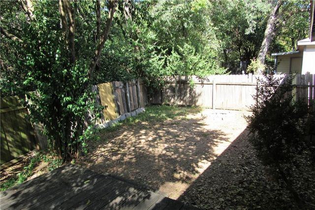1900 Winsted LN, Austin, TX 78703