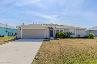 1510 SW 13th TER, Cape Coral, FL 33991