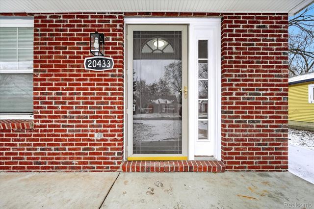 20433 Lexington, Redford Charter Township, MI 48240