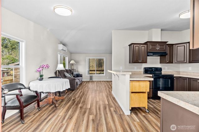 624 Fir Street, Hoquiam, WA 98550