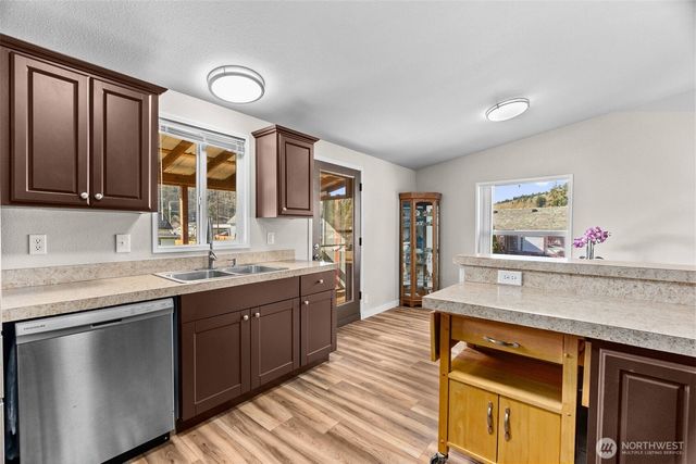 624 Fir Street, Hoquiam, WA 98550