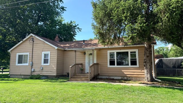 7631 Elm Avenue, Machesney Park, IL 61115