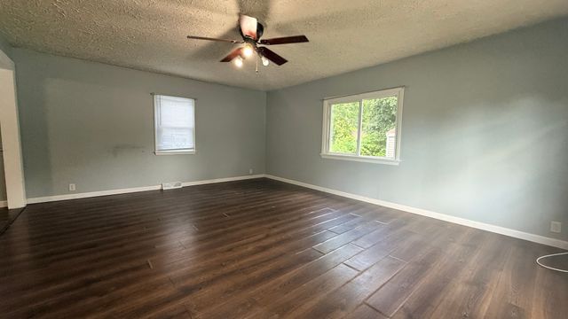 7631 Elm Avenue, Machesney Park, IL 61115