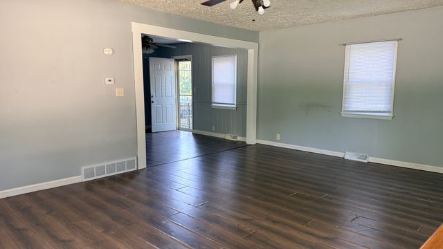 7631 Elm Avenue, Machesney Park, IL 61115