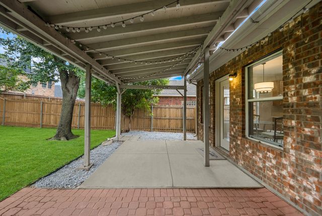 8358 Davis Drive, Frisco, TX 75036