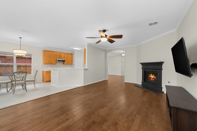 8358 Davis Drive, Frisco, TX 75036