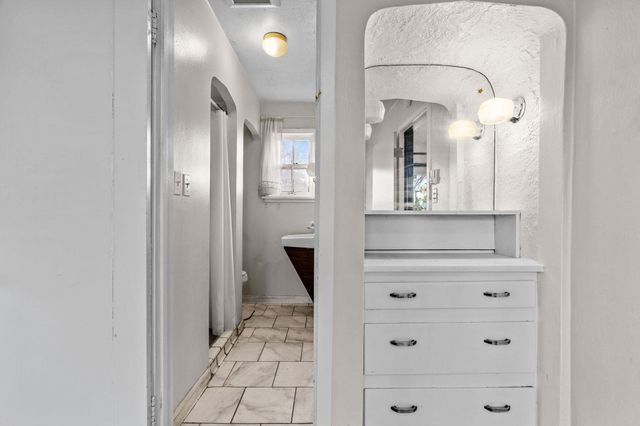 4910 E 1st Ave, Spokane, WA 99212