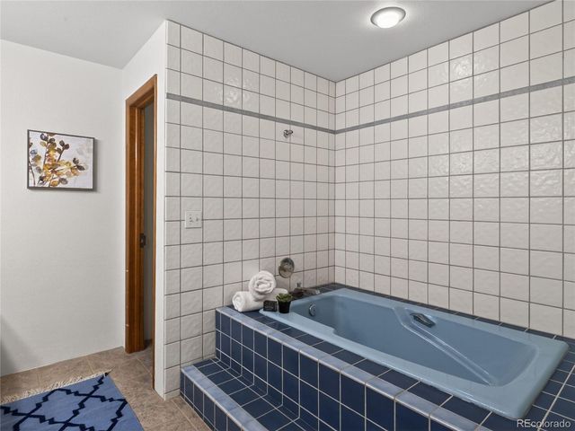 2184 Pinedrop Lane, Golden, CO 80401