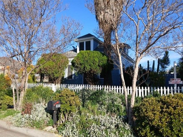 2111 Orange Street, Highland, CA 92346