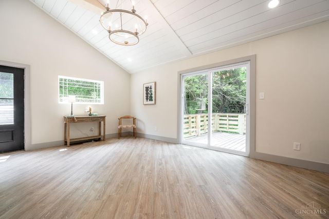 797 Fourth Street, Reading, OH 45215