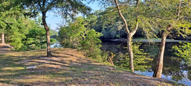 501 Trussel Rd., Andrews, SC 29510