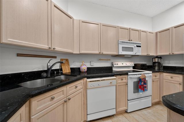 1050 STARKEY ROAD 509, Largo, FL 33771