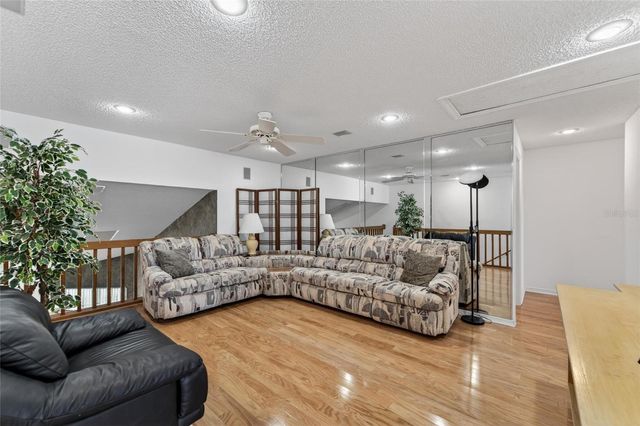 1050 STARKEY ROAD 509, Largo, FL 33771