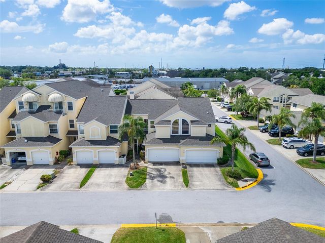 1050 STARKEY ROAD 509, Largo, FL 33771