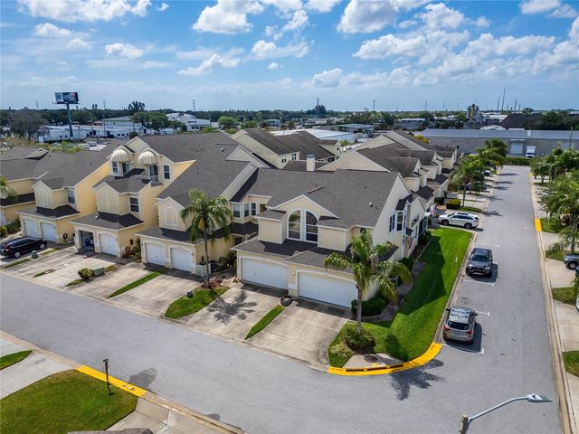 1050 STARKEY ROAD 509, Largo, FL 33771