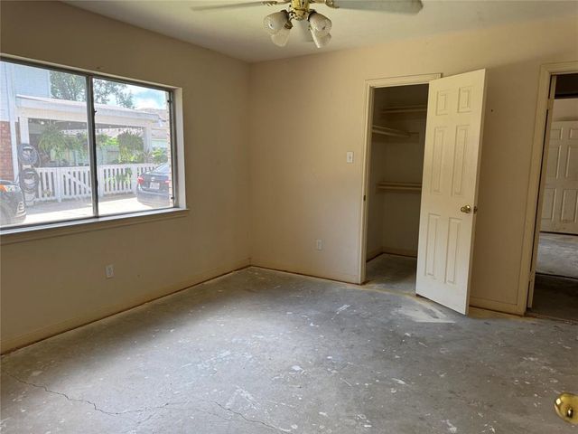 1905 Sandy Schoals Drive, League City, TX 77573