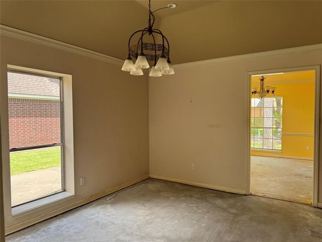 1905 Sandy Schoals Drive, League City, TX 77573