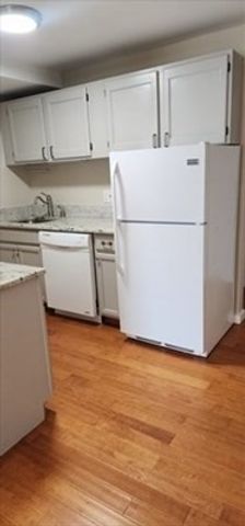 1 Samoset Ave Winter, Mansfield, MA 02048