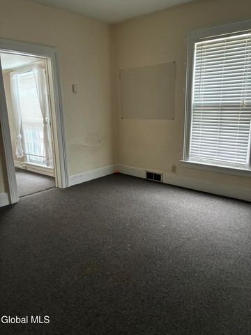 6 Montgomery Terrace, Fonda, NY 12068