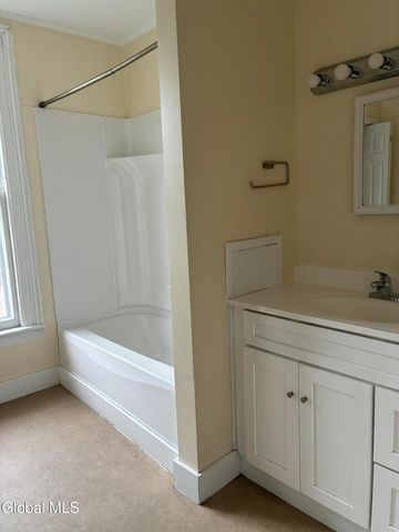 6 Montgomery Terrace, Fonda, NY 12068