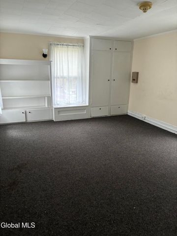 6 Montgomery Terrace, Fonda, NY 12068