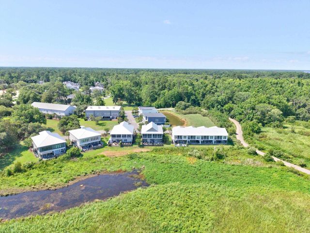 19 Red Skiff Ln Unit 19, Pawleys Island, SC 29585