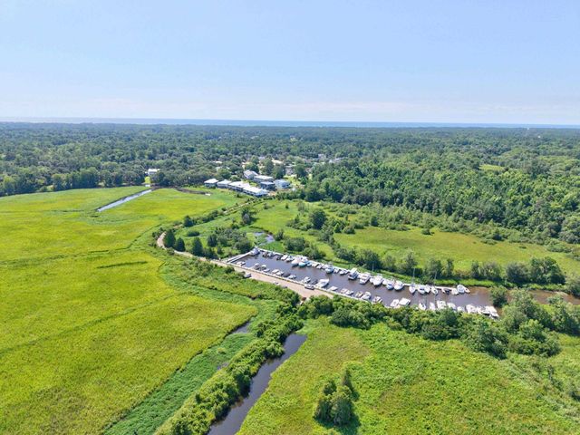 19 Red Skiff Ln Unit 19, Pawleys Island, SC 29585