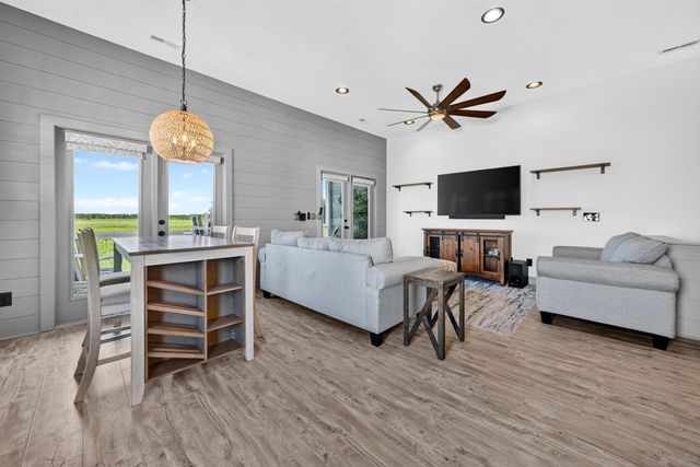19 Red Skiff Ln Unit 19, Pawleys Island, SC 29585