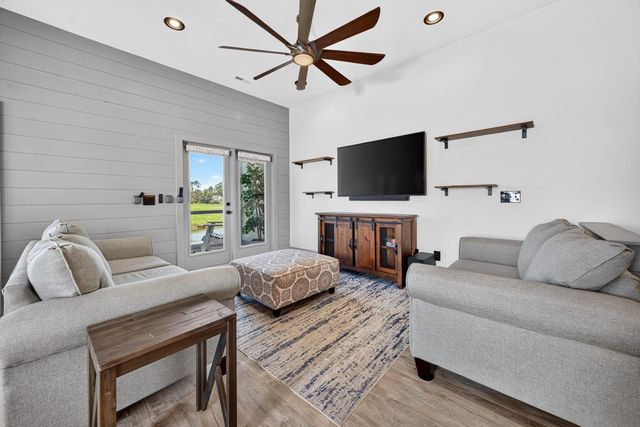 19 Red Skiff Ln Unit 19, Pawleys Island, SC 29585